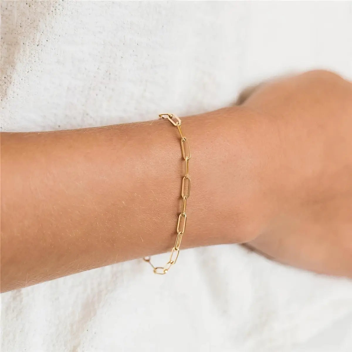 14K Gold Filled Paperclip Chain Bracelet | Lumorelle