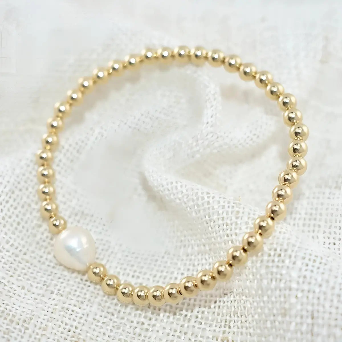 14k Gold Filled Bead Bracelet with a pearl